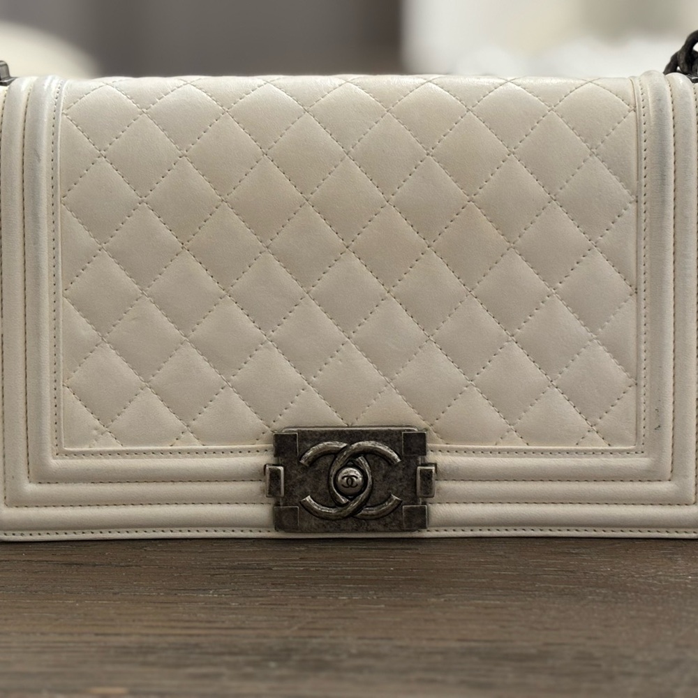 Chanel lambskin Boy quilted bag, medium